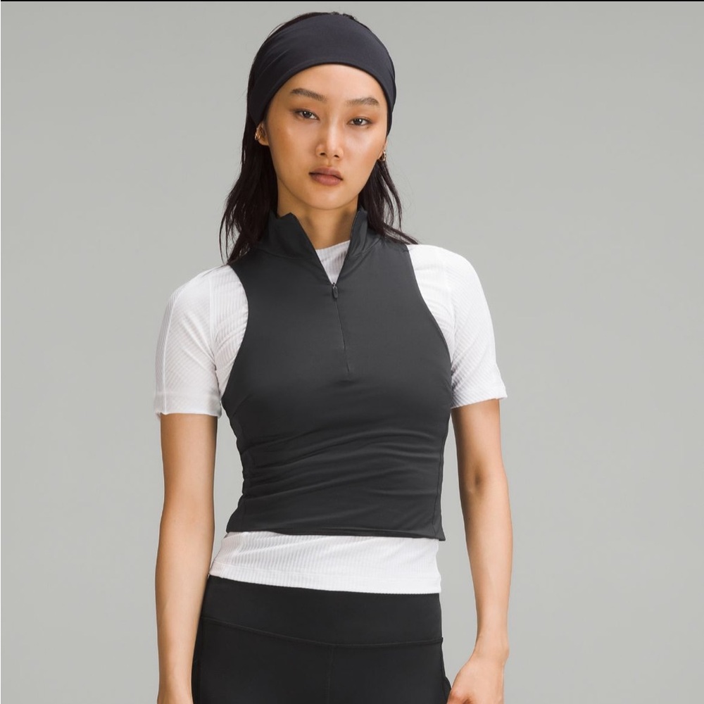 Lululemon Tight-Fit Lined Half-Zip Tank Top | LIKE NEW